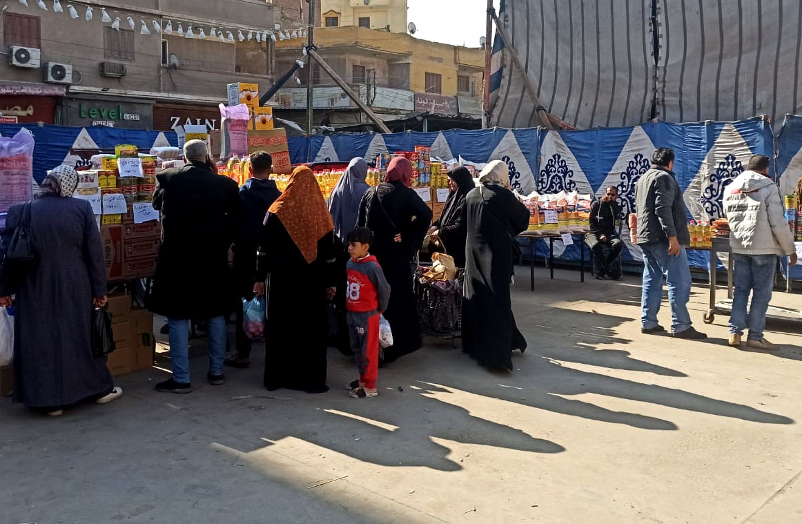 إقامة “سوق اليوم الواحد” بمدينتي بلبيس ومنيا القمح بأسعار مخفضة