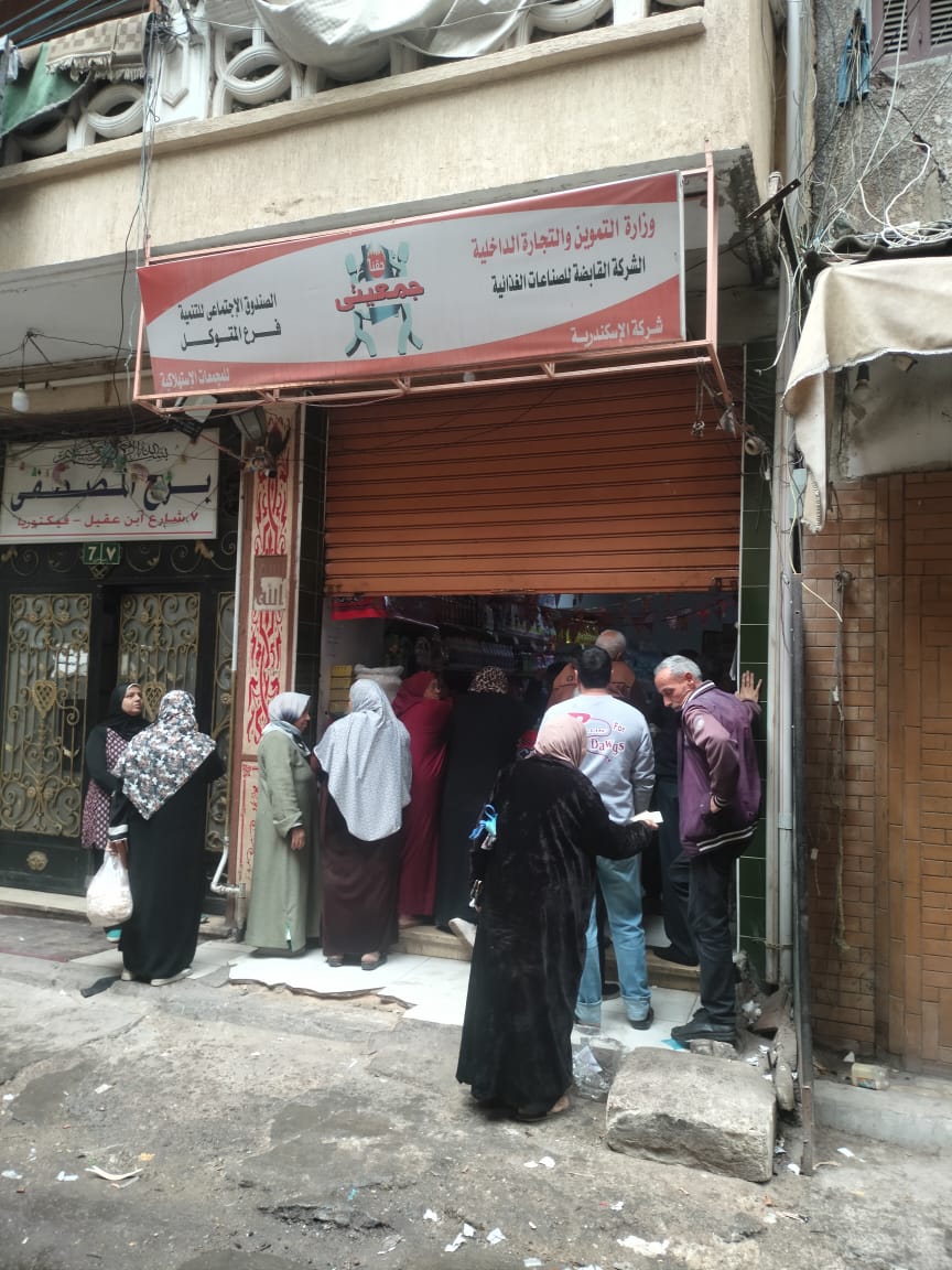  تموين الإسكندرية فى متابعات القطاع التموينى ثانى أيام العيد