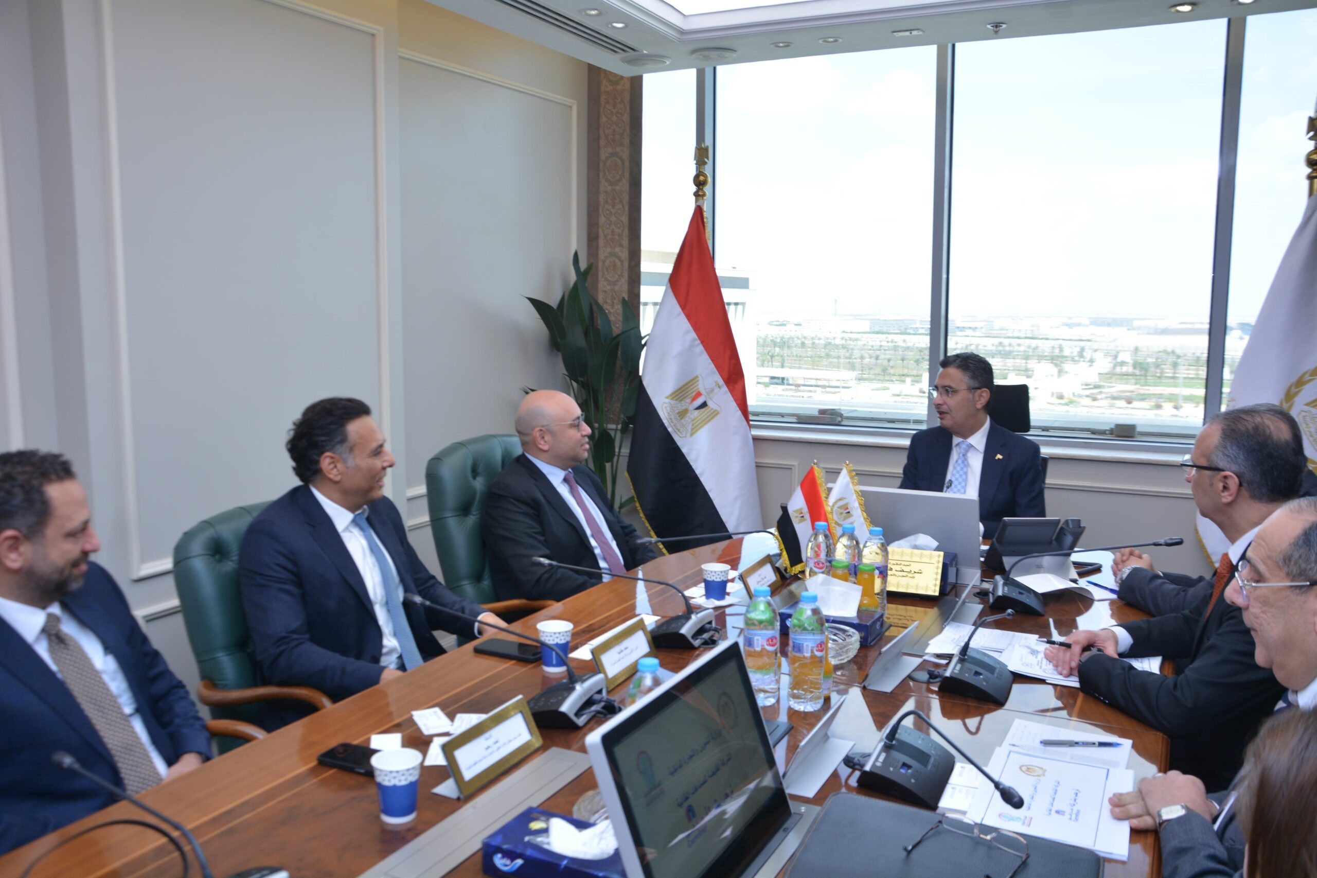 وزير التموين يبحث التعاون مع شركة ماجد الفطيم لتعزيز الاستثمارات والتصدير