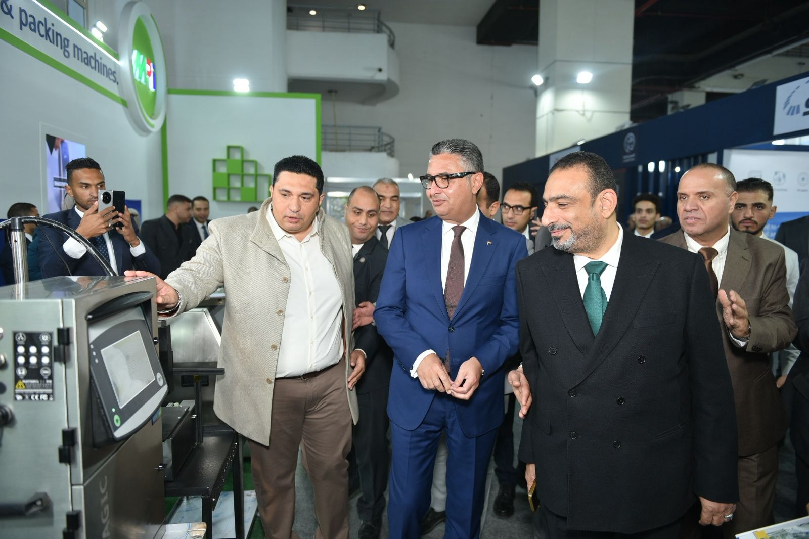 د/ شريف فاروق يفتتح المعرض الدولي لتكنولوجيا صناعة الحبوب