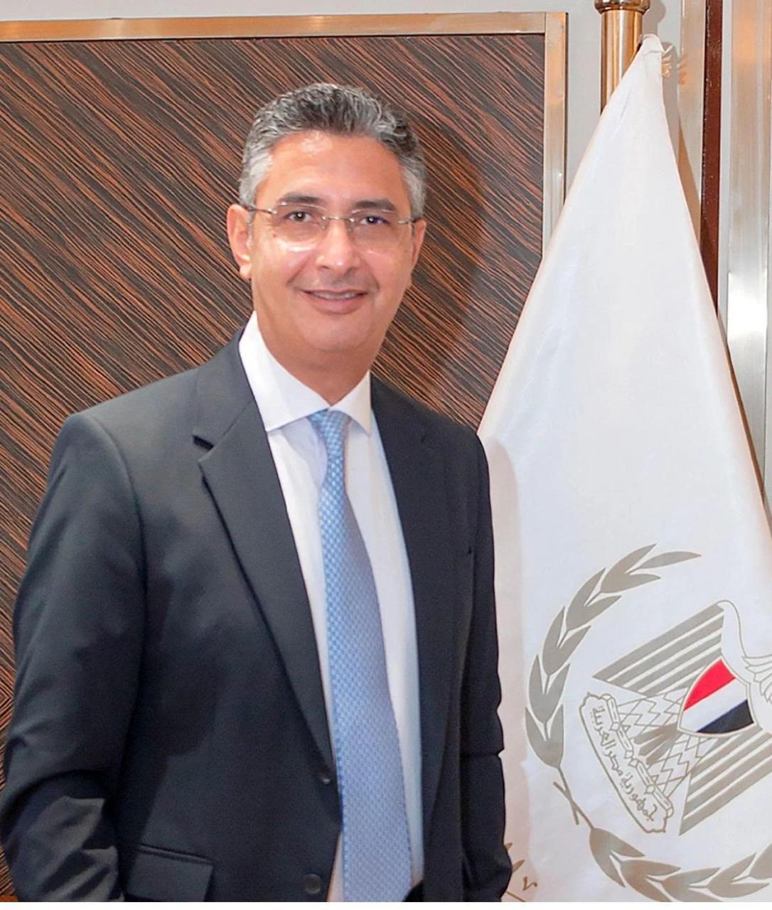 توجيهات رئيس الوزراء بتخفيض سعر الدواجن المجمدة إلى 100 جنيه للكيلو