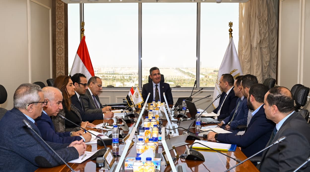 الدكتور شريف فاروق يعقد اجتماعًا مع شركة سُبل للاستثمار التجاري لتعزيز الشراكة مع القطاع الخاص
