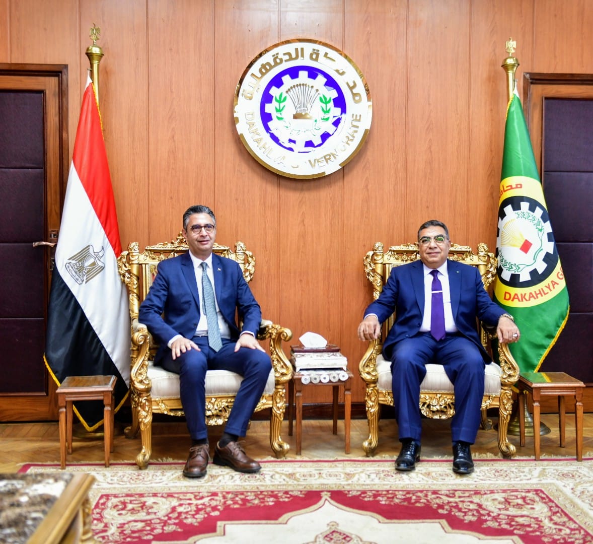 محافظ الدقهلية يستقبل وزير التموين بمكتبه في مستهل زيارته