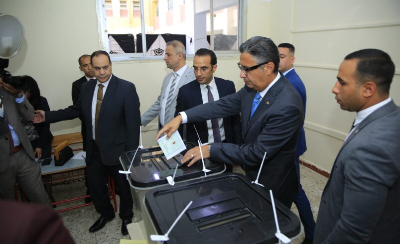 وزير التموين والتجارة الداخلية يدلي بصوته في انتخابات مجلس الشيوخ