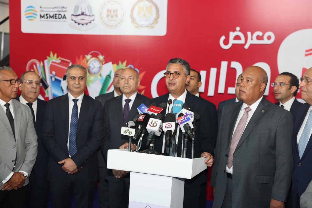 وزير التموين بالإنابة عن رئيس مجلس الوزراء يفتتح “أهلاً مدارس”
